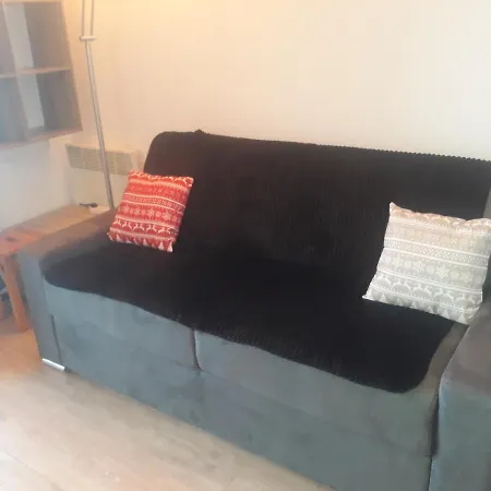 Le Pluton B84 Wifi Apartment *